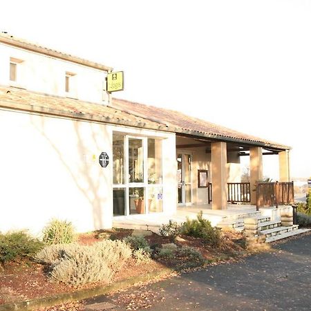 Logis Hotel Les 3 Marchands Bressuire Exteriér fotografie